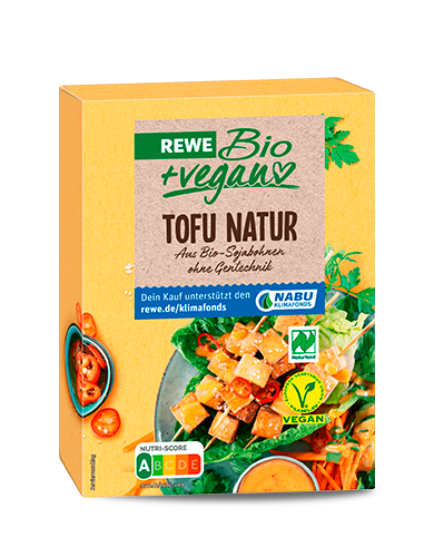 Eine Packung REWE Bio + vegan Tofu Natur. 