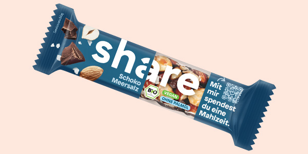 Ein share Bio-Riegel Schoko Meersalz. 