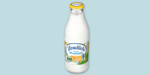 Landliebe frische Landmilch 3,8 % in der Mehrweg-Flasche. 