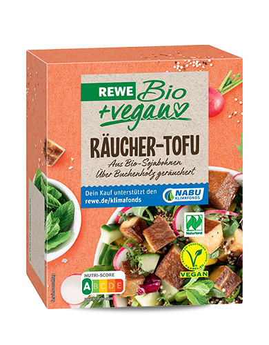Eine Packung REWE Bio + vegan Räuchertofu.